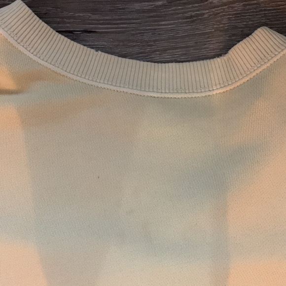 Light yellow aerie crew neck - Picture 2 of 4